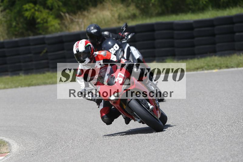 /27 12.06.2025 Ducati Schweiz Trackday Warmup  ADR/gruen-vert/37